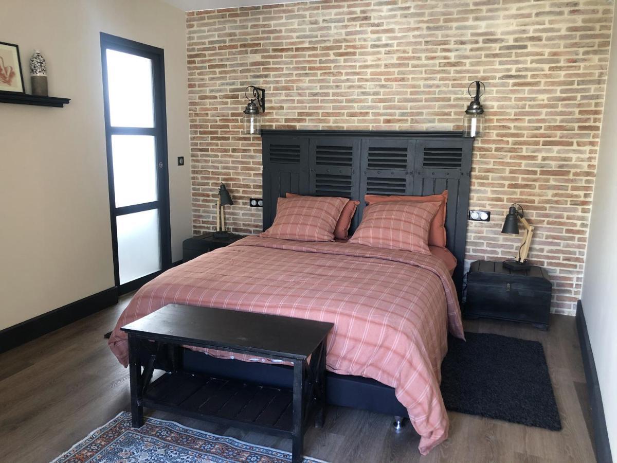 Le Repere Du Marche Apartment